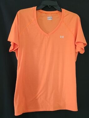 Under Armour Heat Gear Women's Short Sleeve V-Neck Tee in Orange